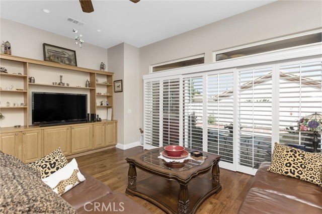 Detail Gallery Image 5 of 33 For 2315 Wailea Beach, Banning,  CA 92220 - 2 Beds | 2 Baths