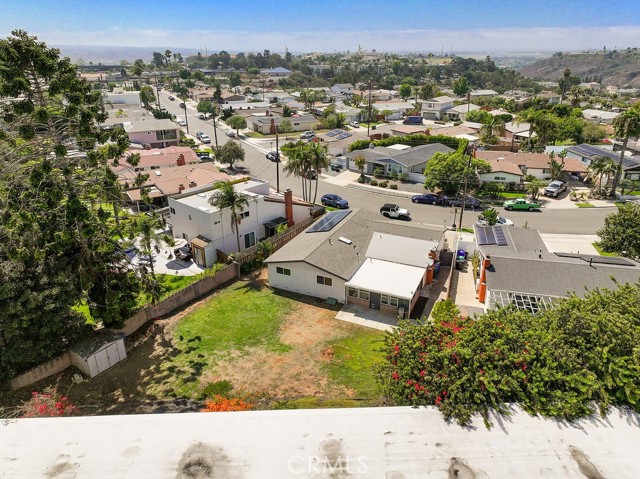6619 Alcala Knolls Drive, San Diego CA: https://media.crmls.org/medias/f8d22e97-f56f-4f3c-9b2a-3bbfa96f1fd3.jpg