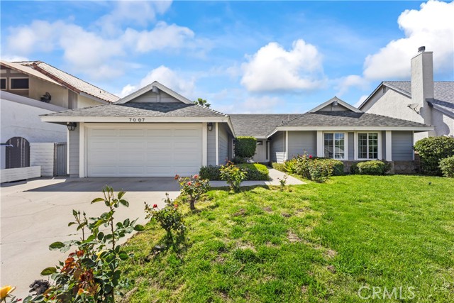 7007 Royer Avenue, West Hills CA: https://media.crmls.org/medias/f8d27e19-590c-43a8-8487-e8d0d573ca7c.jpg