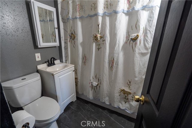 Detail Gallery Image 9 of 26 For 3895 Twining, Jurupa Valley,  CA 92509 - 3 Beds | 1 Baths