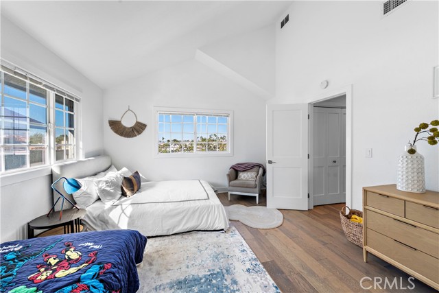 2414 Mathews Avenue, Redondo Beach, California 90278, 2 Bedrooms Bedrooms, ,2 BathroomsBathrooms,Residential,Sold,Mathews,OC22006938