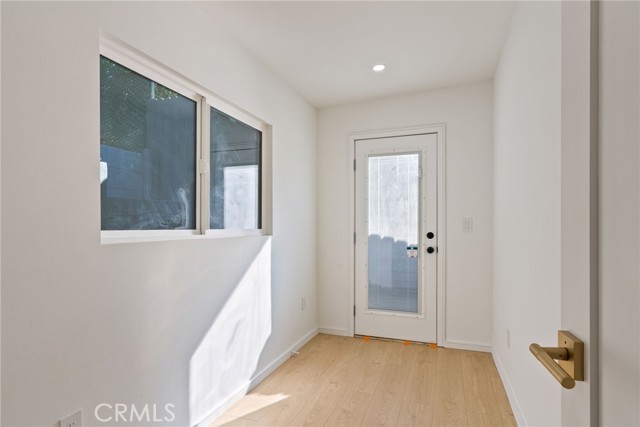 Detail Gallery Image 17 of 22 For 4868 La Roda, Los Angeles,  CA 90041 - 3 Beds | 1 Baths