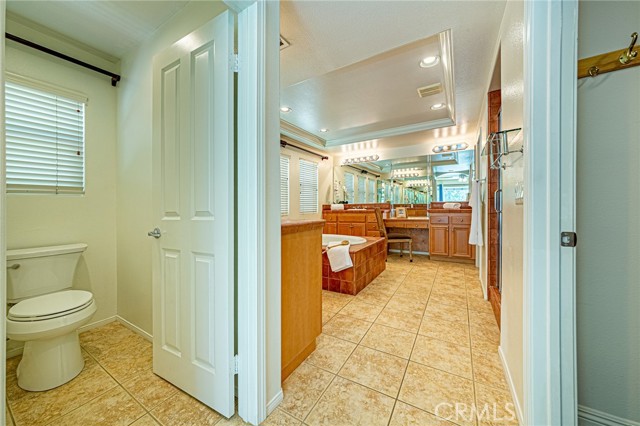 Detail Gallery Image 29 of 62 For 17730 Wren Dr, Canyon Country,  CA 91387 - 5 Beds | 3 Baths