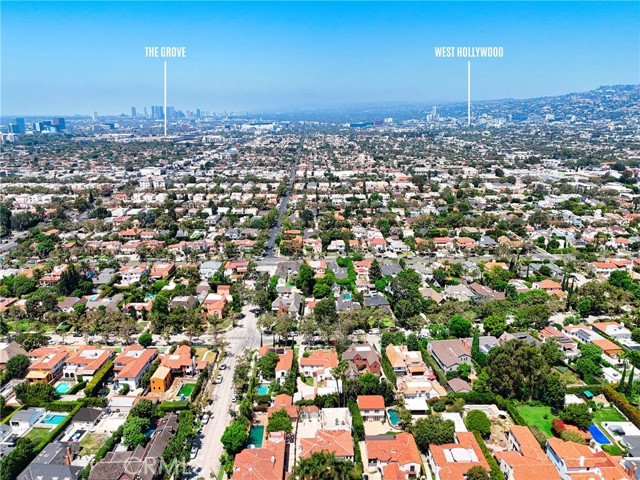 408 North McCadden Place, Los Angeles CA: https://media.crmls.org/medias/f8d6e7e3-edab-4d81-98d7-367522dc15a5.jpg