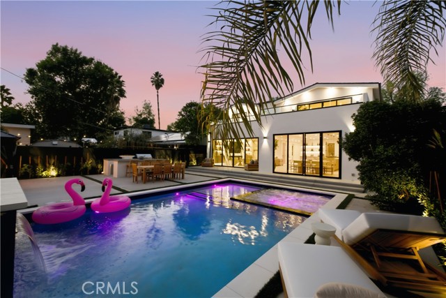 22518 Burbank photo 51