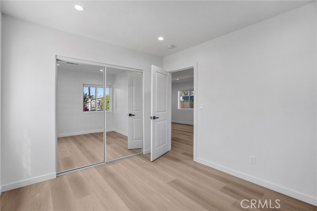 10517 Firmona Avenue, Inglewood CA: https://media.crmls.org/medias/f8d7ee8d-47ef-46a4-b9d4-a53edd69b158.jpg