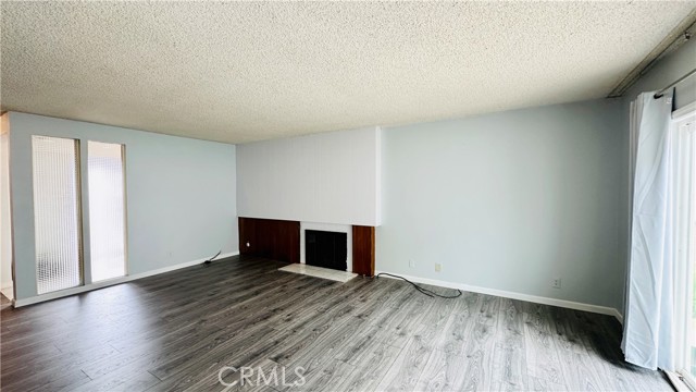 Detail Gallery Image 13 of 60 For 2517 W 118th Pl, Hawthorne,  CA 90250 - 3 Beds | 2 Baths