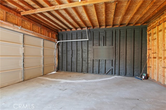 126 W 94th Street, Los Angeles CA: https://media.crmls.org/medias/f8d8739d-3093-4c15-b528-2260659c3233.jpg