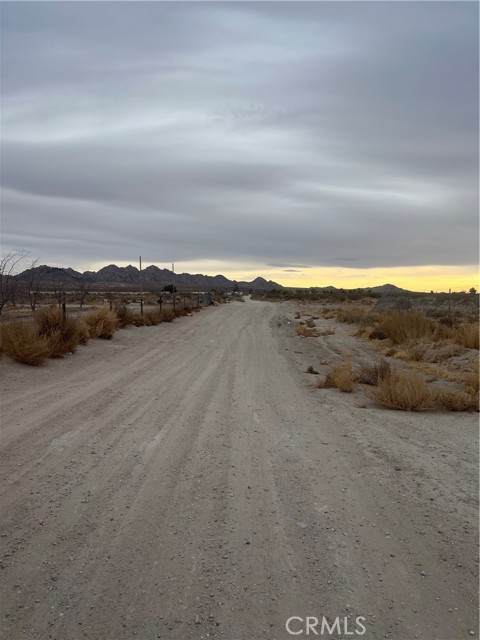 Detail Gallery Image 4 of 6 For 7 Rodeo Rd, Lucerne Valley,  CA 92356 - – Beds | – Baths