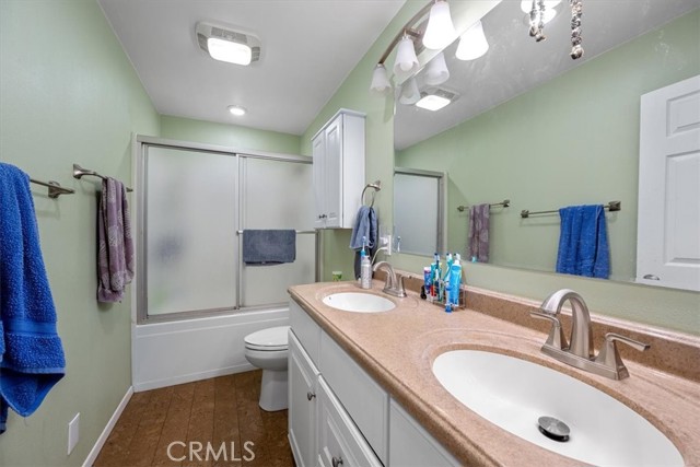 1380 Longbranch Avenue, Grover Beach CA: https://media.crmls.org/medias/f8d9e68c-6327-465a-9f2a-09306f03ab16.jpg