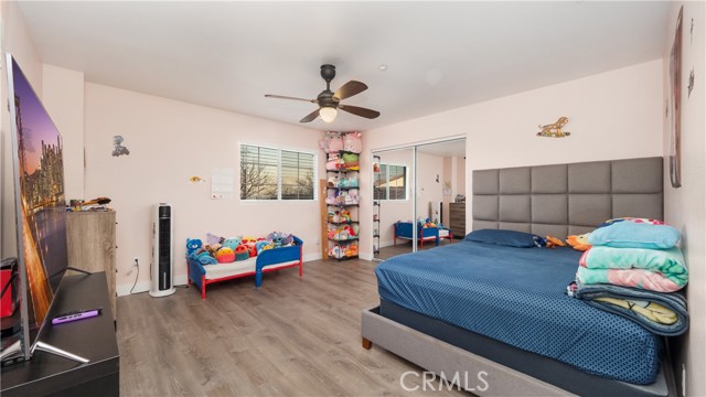 Image 18 of 56 For 14930 Catania Way