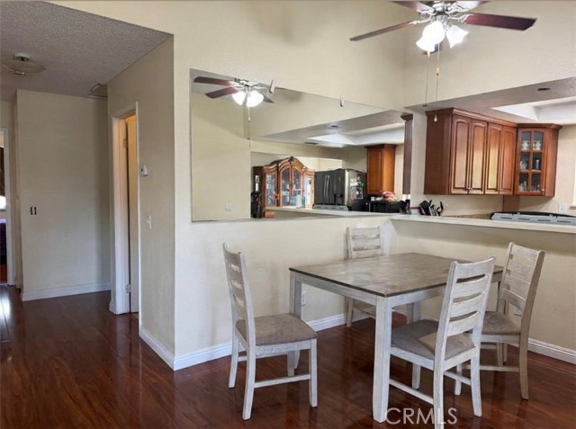 Detail Gallery Image 4 of 8 For 3447 Yuba Cir, Riverside,  CA 92503 - 4 Beds | 2 Baths