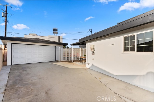 17321 Merit Avenue, Gardena CA: https://media.crmls.org/medias/f8dc9596-ee6a-4563-8251-f8d8df16cd72.jpg