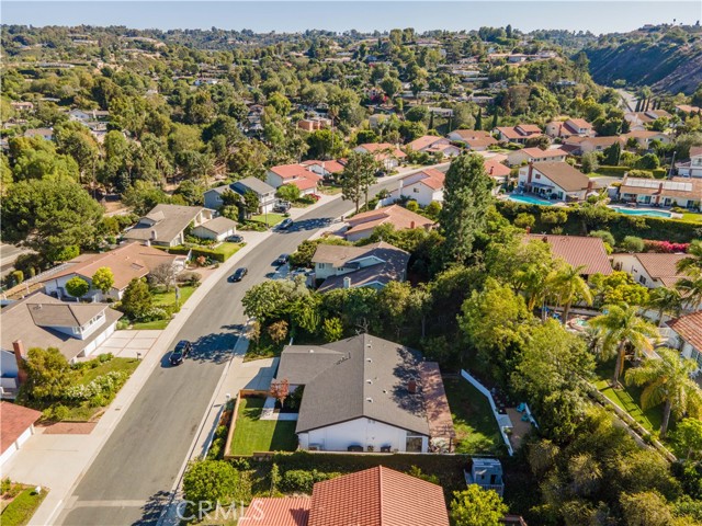 4031 Rousseau Lane, Palos Verdes Peninsula, California 90274, 3 Bedrooms Bedrooms, ,2 BathroomsBathrooms,Residential,Sold,Rousseau,PV22183505