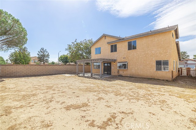 43602 Serenity Court, Lancaster CA: https://media.crmls.org/medias/f8dde0d5-a028-4db2-be85-1d35fdf537dd.jpg