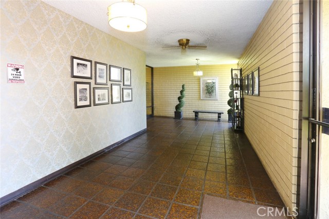 Detail Gallery Image 35 of 38 For 125 W Mountain St #111,  Glendale,  CA 91202 - 1 Beds | 1 Baths