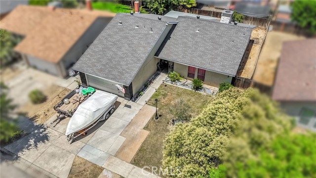 4883 E Geary Street, Fresno CA: https://media.crmls.org/medias/f8de35c3-c7c6-4a1c-a9f1-b5fdaecfc059.jpg