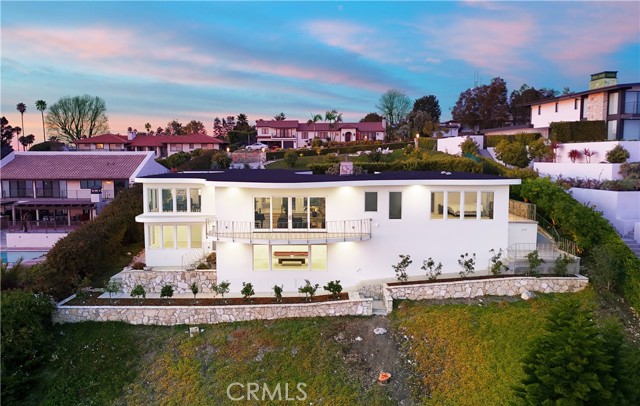 43 Oceanaire Drive, Rancho Palos Verdes CA: https://media.crmls.org/medias/f8dec012-ce34-4c19-880a-37acedc452e5.jpg
