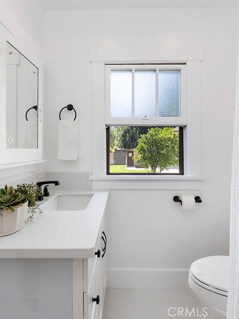 Detail Gallery Image 18 of 30 For 977 N Hill, Pasadena,  CA 91104 - 3 Beds | 2 Baths