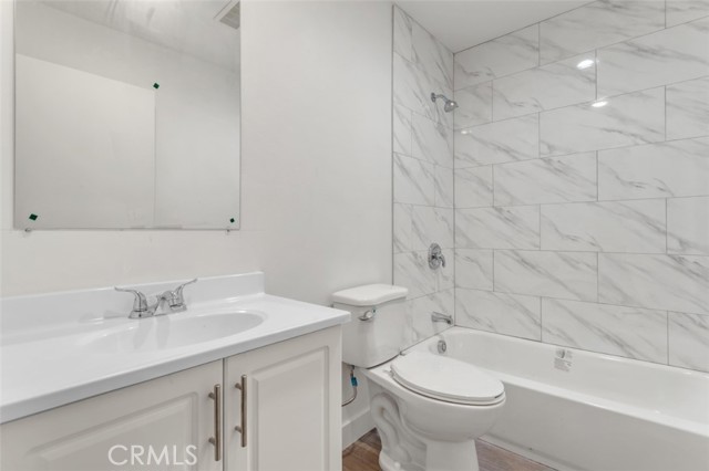 Detail Gallery Image 35 of 45 For 703 W 80th St, Los Angeles,  CA 90044 - 4 Beds | 4 Baths