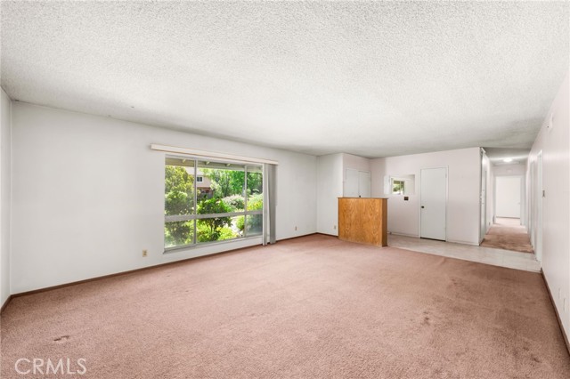 641 Casa Blanca Drive, Fullerton CA: https://media.crmls.org/medias/f8dfe76c-1ae7-4b22-8f51-6a7256c083f1.jpg
