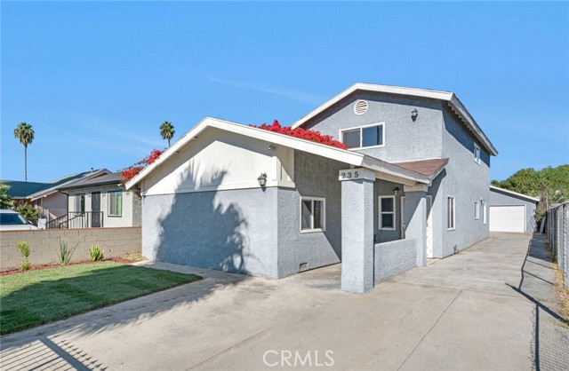 MLS# OC23212195