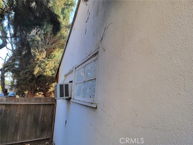 Detail Gallery Image 13 of 39 For 17337 Saticoy St, Northridge,  CA 91325 - 3 Beds | 2 Baths