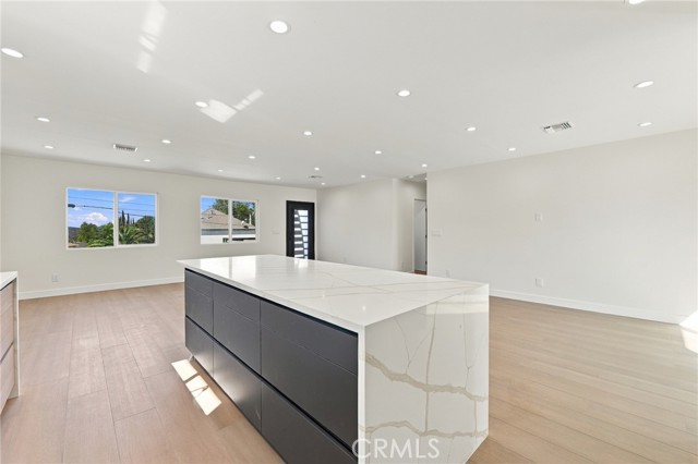 10902 Tujunga Canyon photo 8