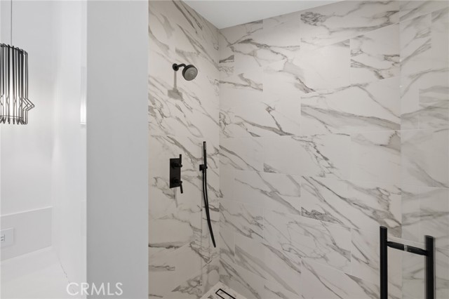 Detail Gallery Image 43 of 53 For 723 Balboa Ave, Laguna Beach,  CA 92651 - 4 Beds | 4/1 Baths