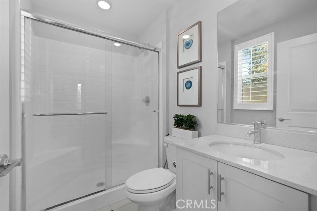 2621 E Clara Lane, Ontario CA: https://media.crmls.org/medias/f8e34937-a1db-47a8-84e5-d03c2601956b.jpg