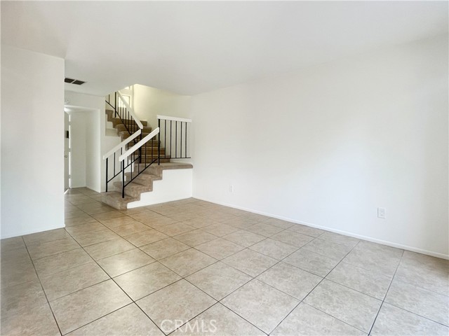 17081 Green Lane, Huntington Beach CA: https://media.crmls.org/medias/f8e60a1e-9f49-4a14-906b-6b87699455a6.jpg