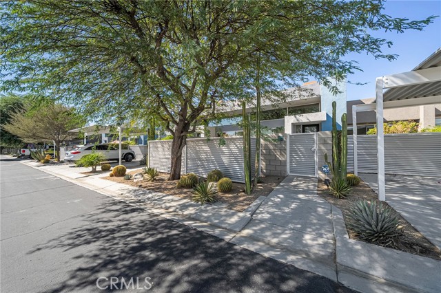 3667 Quiet Side, Palm Springs, CA 92262