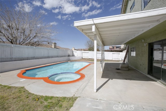 Detail Gallery Image 18 of 30 For 38633 Angele Trumpet Ct, Palmdale,  CA 93550 - 4 Beds | 3 Baths