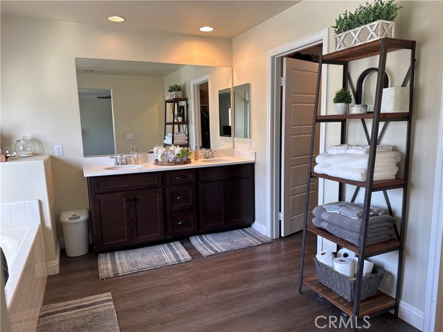 Detail Gallery Image 24 of 36 For 30599 Rattle Dance, Menifee,  CA 92584 - 4 Beds | 3 Baths