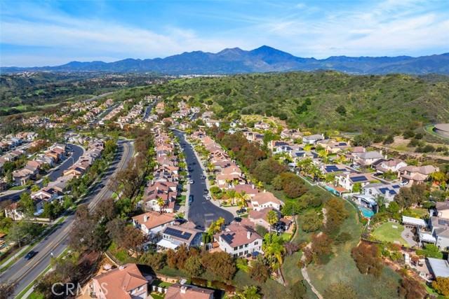 Image 48 of 58 For 65 Castletree