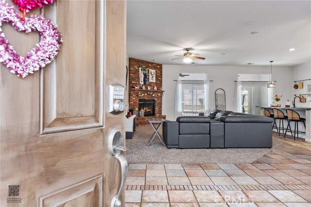 Detail Gallery Image 4 of 30 For 15503 Marty, Bakersfield,  CA 93314 - 4 Beds | 2 Baths