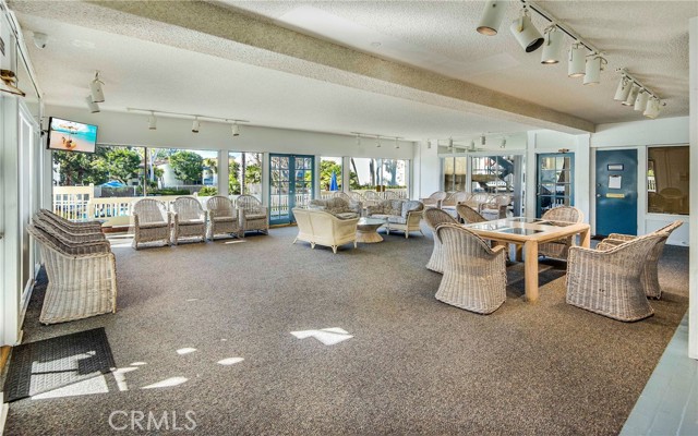 906 Camino Real, Redondo Beach, California 90277, 2 Bedrooms Bedrooms, ,2 BathroomsBathrooms,Residential,Sold,Camino Real,SB22092034