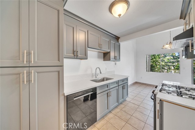 Detail Gallery Image 8 of 26 For 321 Spencer Ave, Upland,  CA 91786 - 2 Beds | 1 Baths