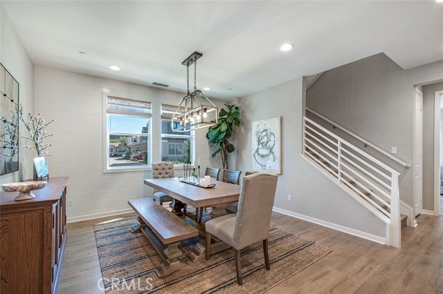 F8ea3f74 2421 4f13 99c1 6d2329f077d4