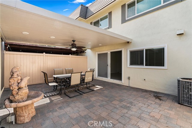 4128 Orange Avenue, Cypress CA: https://media.crmls.org/medias/f8ea6174-e17d-407e-9d2f-26140ef81e4b.jpg