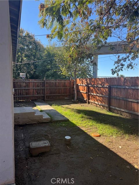 Detail Gallery Image 12 of 13 For 2135 Down, Riverside,  CA 92507 - – Beds | – Baths