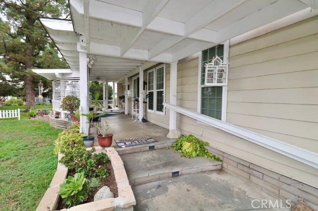 Detail Gallery Image 11 of 43 For 14036 Lake View Dr #143,  La Mirada,  CA 90638 - 2 Beds | 2 Baths