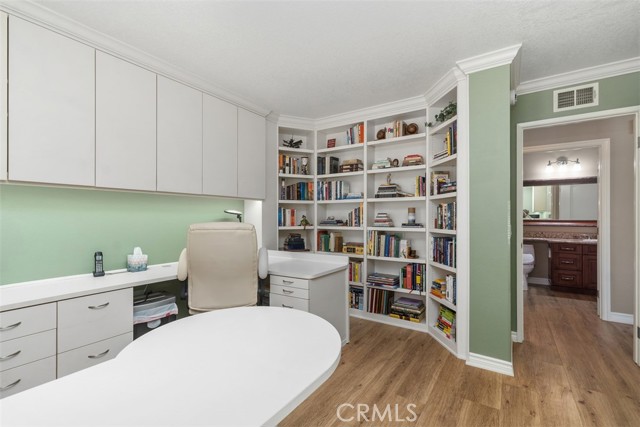 Detail Gallery Image 20 of 38 For 6022 Toyon Terrace, Yorba Linda,  CA 92886 - 4 Beds | 2/1 Baths