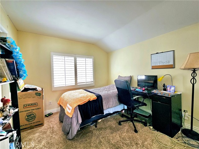 Detail Gallery Image 12 of 18 For 53 Middlebury Ln, Irvine,  CA 92620 - 3 Beds | 2/1 Baths