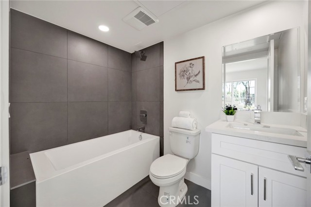 Detail Gallery Image 5 of 19 For 12514 Andre Lane, Sun Valley,  CA 91352 - 4 Beds | 3 Baths