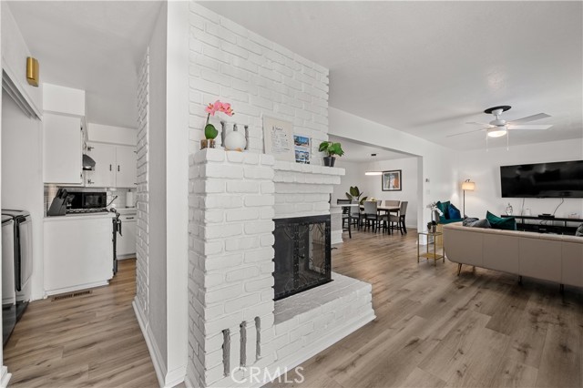 Detail Gallery Image 23 of 64 For 925 S Purdue Ave, Fresno,  CA 93727 - 5 Beds | 4 Baths