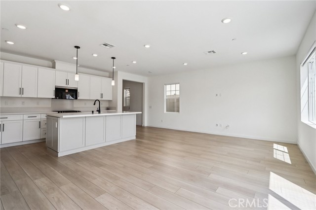 Image 6 of 38 For 23724 Wilcox Drive