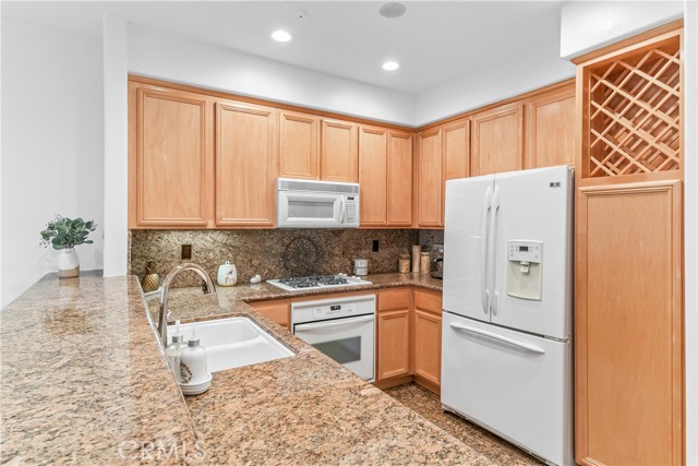 Detail Gallery Image 14 of 44 For 28456 Sassetta Way, Lake Forest,  CA 92679 - 2 Beds | 1 Baths