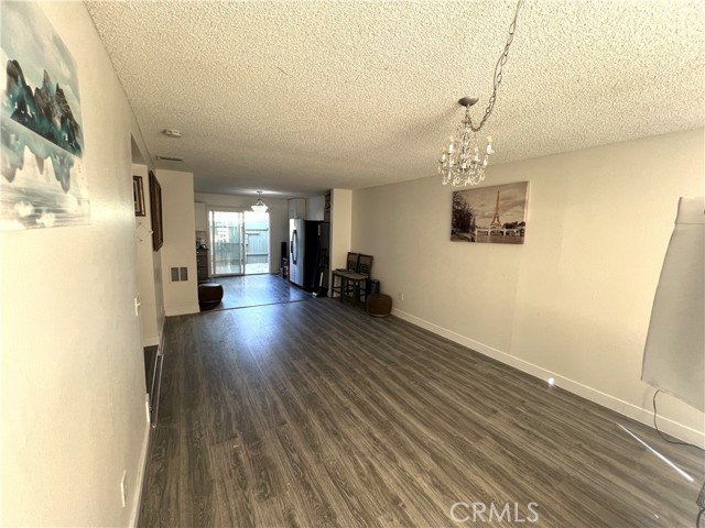 Detail Gallery Image 6 of 37 For 3600 Mountain Ave 13f,  San Bernardino,  CA 92404 - 1 Beds | 1/1 Baths