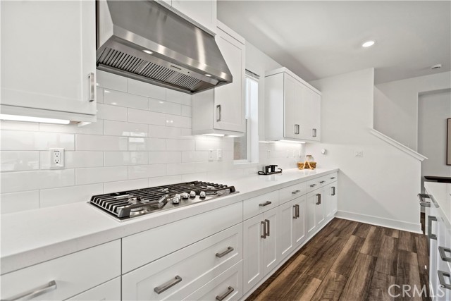 297 Lynx, Irvine CA: https://media.crmls.org/medias/f8f2a9a3-d51b-416a-b807-fa116622aded.jpg